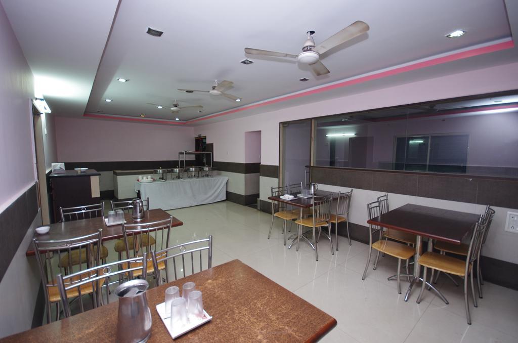 Hotel Horizon Residency Hajdarabad Zewnętrze zdjęcie